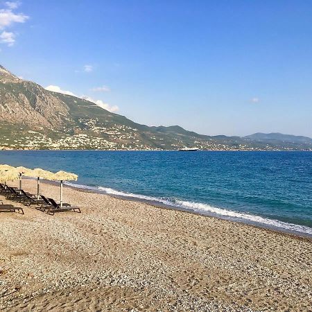 Stylish Seaside Home - Fully Equipped, Big Terrace Calamata Exterior foto