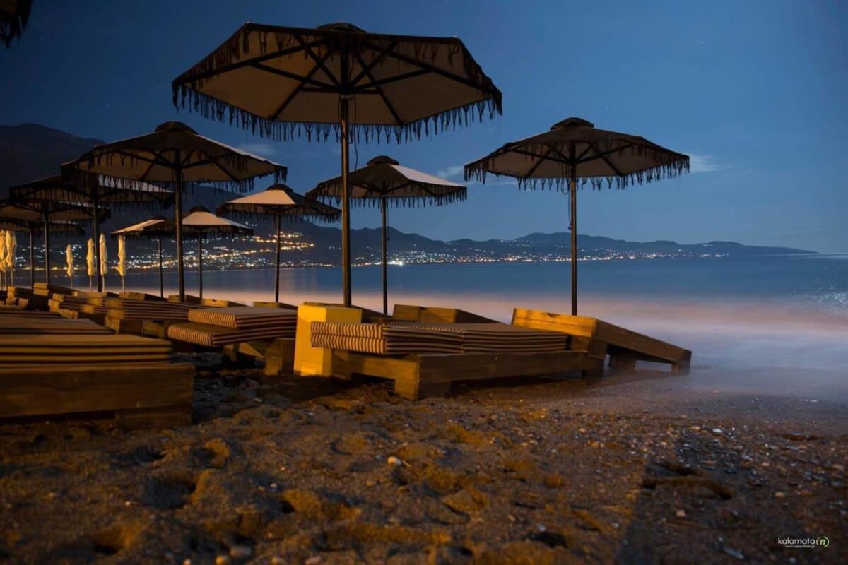 Stylish Seaside Home - Fully Equipped, Big Terrace Calamata Exterior foto