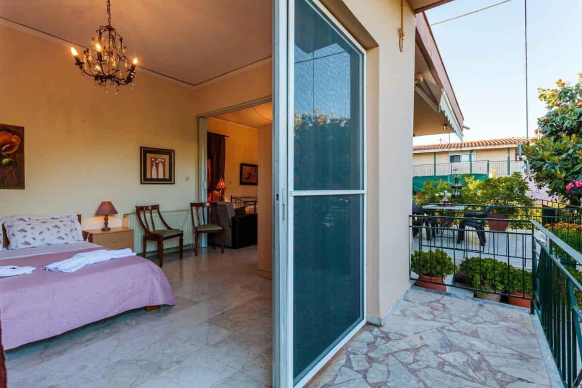 Stylish Seaside Home - Fully Equipped, Big Terrace Calamata Exterior foto
