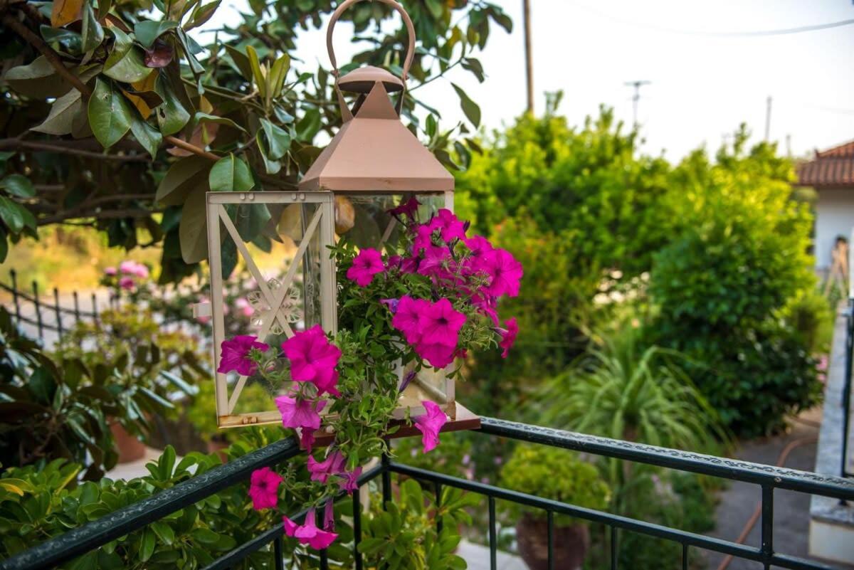 Stylish Seaside Home - Fully Equipped, Big Terrace Calamata Exterior foto